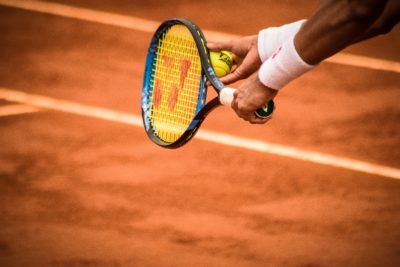 Best Tennis Racket for Beginners | 2020 Guide and Reviews